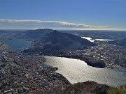 40 Il forte vento spazza i laghi di Lecco